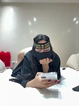 Snapshot of jyjyelamira chatting on February 2025 01:46:01 PM jyjyelamira online show from February 2025 01:46:01 PM