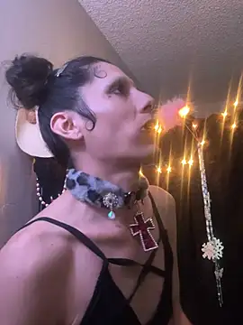 spoilbadkittynow online show from February 2026 05:53:01 PM