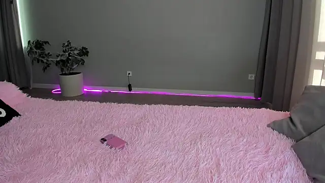 Snapshot of JenniferQueen11 chatting on October 2025 09:39:01 AM JenniferQueen11 online show from October 2025 09:39:01 AM