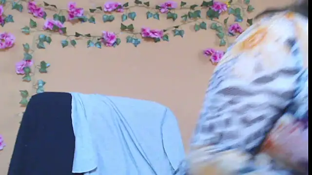 Hellensextits online show from December 2024 02:49:01 PM