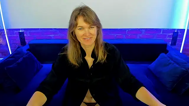 Snapshot of Anabell_xxx chatting on October 2025 06:01:01 AM Anabell xxx online show from October 2025 06:01:01 AM