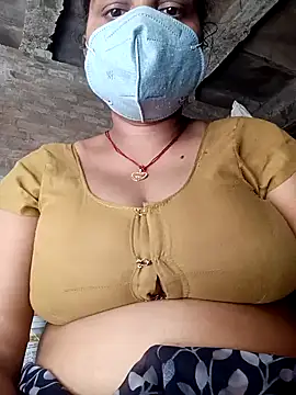 Snapshot of Lattika-Bhabhi chatting on February 2025 09:07:01 AM Lattika-Bhabhi online show from February 2025 09:07:01 AM