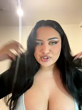 EmiliaPetrova online show from October 2025 11:17:02 PM