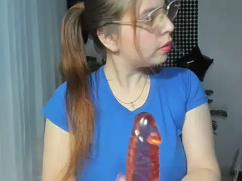 Snapshot of lorenitabella chatting on October 2025 08:33:01 AM lorenitabella online show from October 2025 08:33:01 AM