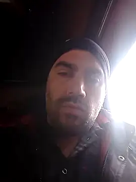 kevgir08 online show from December 2024 12:31:01 PM