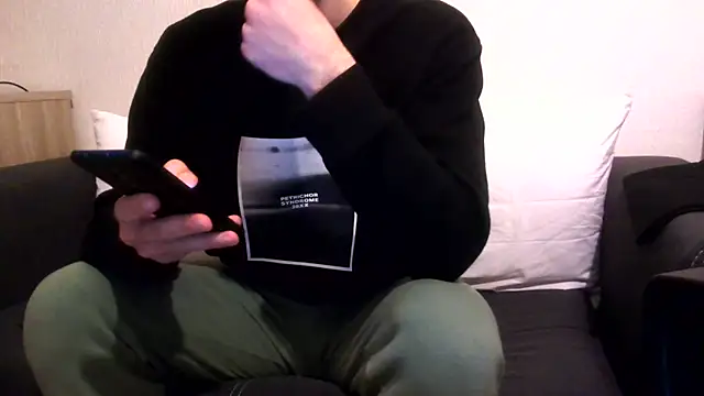 Snapshot of HotAlex500 chatting on January 2025 05:59:01 PM HotAlex500 online show from January 2025 05:59:01 PM