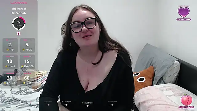 Rebecca Summer online show from September 2025 09:29:02 PM