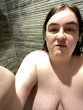 Rebecca Summer online show from October 2025 02:40:02 AM