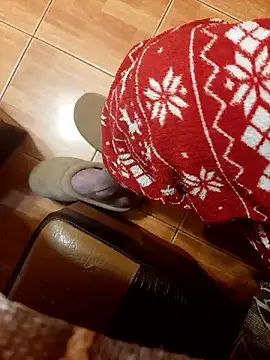 feet toes online show from December 2024 05:59:02 AM