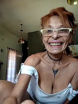 Snapshot of FrozenWaffle chatting on November 2025 03:23:02 PM FrozenWaffle online show from November 2025 03:23:02 PM