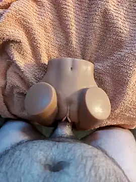 MrandMrsHaze online show from December 2025 04:05:01 PM