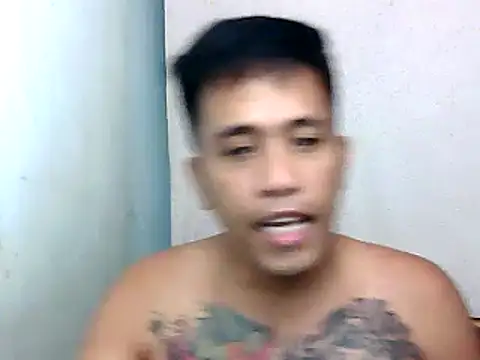 Snapshot of Thyler08 chatting on December 2024 08:00:01 AM Thyler08 online show from December 2024 08:00:01 AM