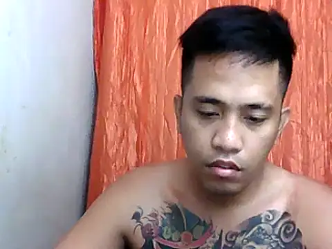 Snapshot of Thyler08 chatting on December 2024 02:12:02 AM Thyler08 online show from December 2024 02:12:02 AM