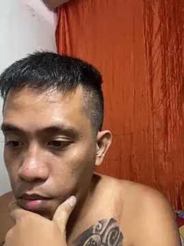 Snapshot of Thyler08 chatting on February 2025 12:19:02 PM Thyler08 online show from February 2025 12:19:02 PM