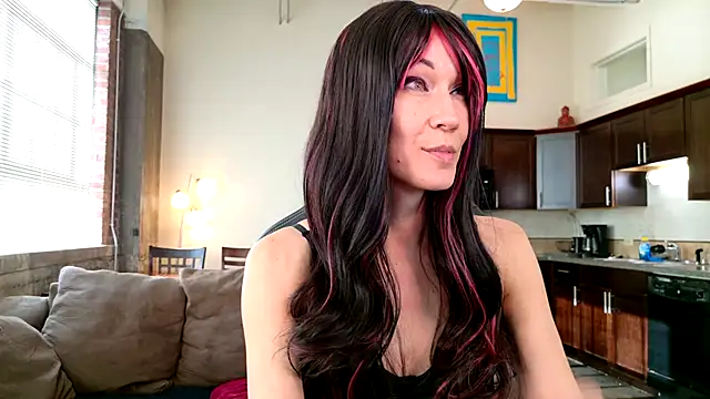 Snapshot of EveEnigma chatting on December 2024 06:01:02 PM EveEnigma online show from December 2024 06:01:02 PM