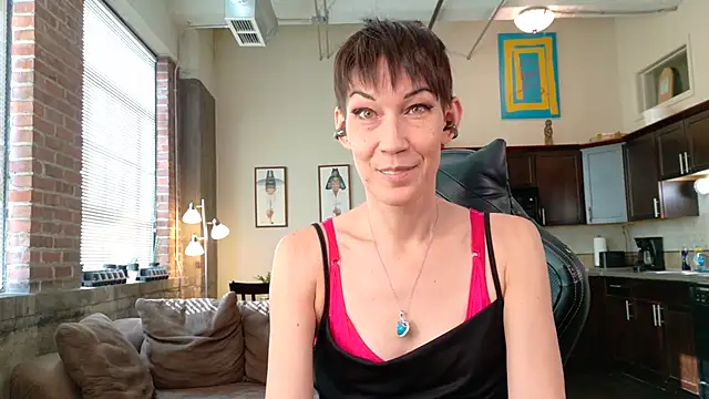 EveEnigma online show from January 2026 07:06:02 PM