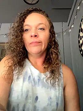 Snapshot of AuroraSummers chatting on September 2025 03:11:01 PM AuroraSummers online show from September 2025 03:11:01 PM