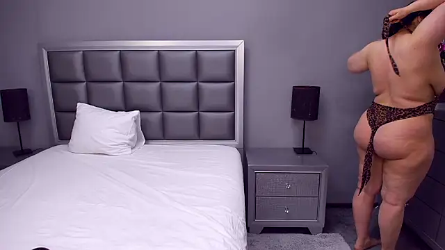 HellennSweet online show from March 2025 04:51:02 AM