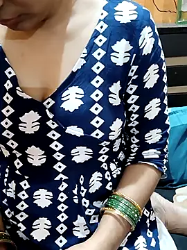 Diya 143 online show from December 2025 07:01:02 PM