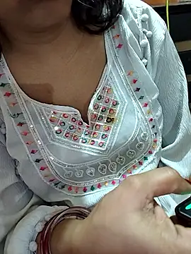 Diya 143 online show from February 2026 06:30:01 PM