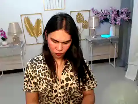 Snapshot of Asian_flabby chatting on December 2024 03:33:02 PM Asian flabby online show from December 2024 03:33:02 PM