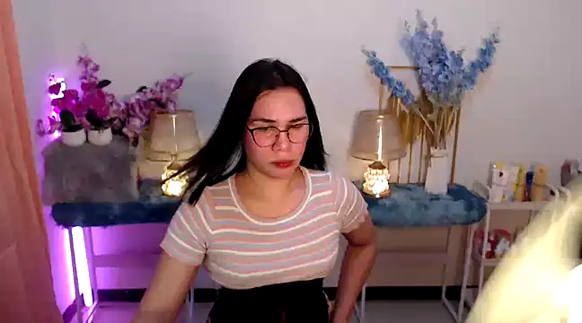 Snapshot of Asian_flabby chatting on January 2025 07:57:01 PM Asian flabby online show from January 2025 07:57:01 PM