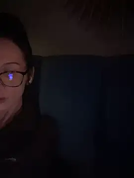 Snapshot of Fiona_Kent_ chatting on December 2024 04:14:02 AM Fiona Kent online show from December 2024 04:14:02 AM