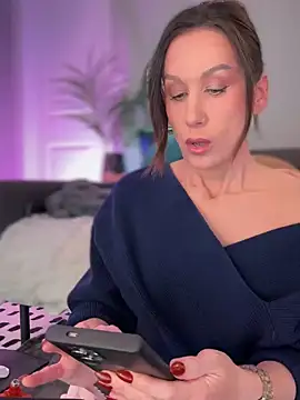 Snapshot of Fiona_Kent_ chatting on February 2025 06:31:02 PM Fiona Kent online show from February 2025 06:31:02 PM