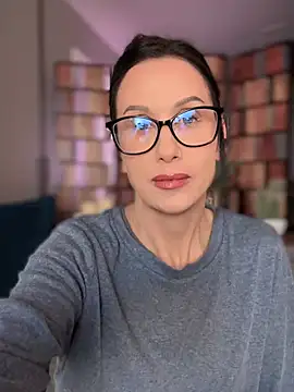 Snapshot of Fiona_Kent_ chatting on February 2025 01:58:02 AM Fiona Kent online show from February 2025 01:58:02 AM