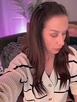 Snapshot of Fiona_Kent_ chatting on February 2025 01:43:01 AM Fiona Kent online show from February 2025 01:43:01 AM