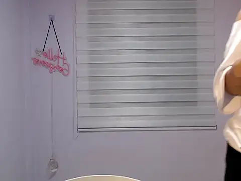 Miss Ivanawolf online show from April 2026 12:21:01 PM