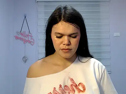Snapshot of Miss_Ivanawolf chatting on May 2026 01:16:02 PM Miss Ivanawolf online show from May 2026 01:16:02 PM