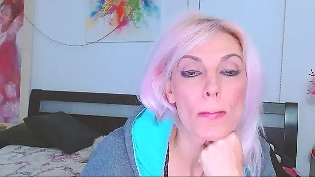 HoneyLara online show from February 2025 11:03:01 PM