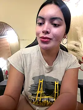 HotstuffCherrySummer online show from December 2025 08:30:01 AM