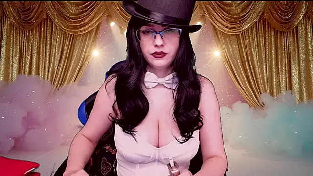 Snapshot of RoseBlooom chatting on October 2025 04:14:01 AM RoseBlooom online show from October 2025 04:14:01 AM