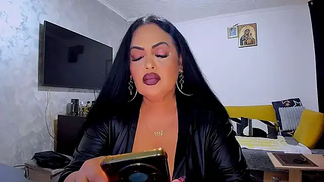 Snapshot of Brendaxx1 chatting on May 2026 08:27:02 PM Brendaxx1 online show from May 2026 08:27:02 PM