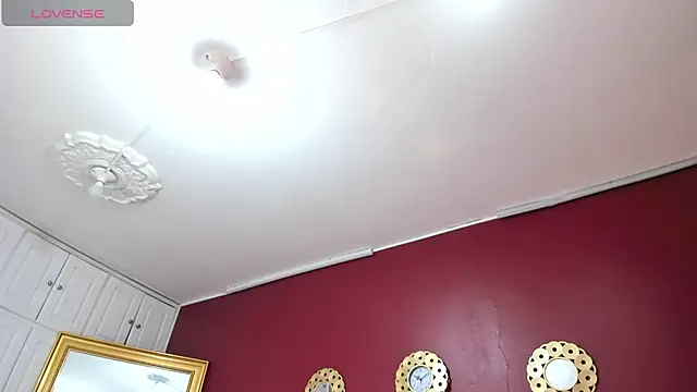 Snapshot of KendalStallyon chatting on January 2025 06:32:02 PM KendalStallyon online show from January 2025 06:32:02 PM