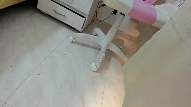 Snapshot of KendalStallyon chatting on February 2025 02:46:01 PM KendalStallyon online show from February 2025 02:46:01 PM