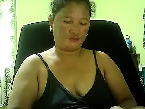 hott scarlett online show from March 2025 12:00:01 AM