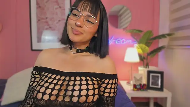 SoySaraa online show from February 2026 06:29:02 AM