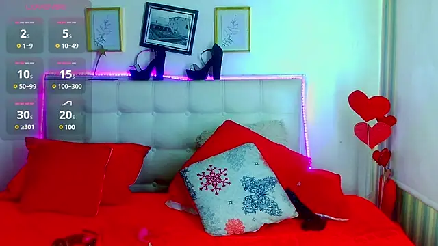 Ashley Beenson online show from December 2024 05:08:02 PM