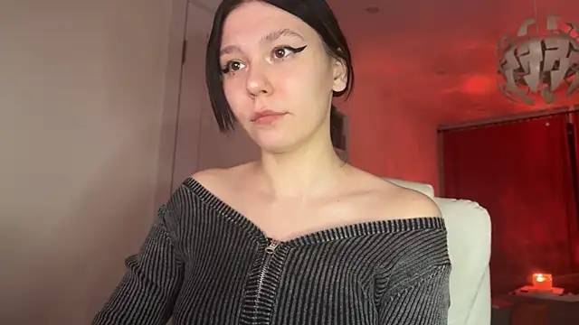 Snapshot of pinkdolly18 chatting on March 2025 10:20:01 PM pinkdolly18 online show from March 2025 10:20:01 PM