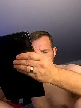 Snapshot of blueeyes3W chatting on December 2024 04:53:01 AM blueeyes3W online show from December 2024 04:53:01 AM