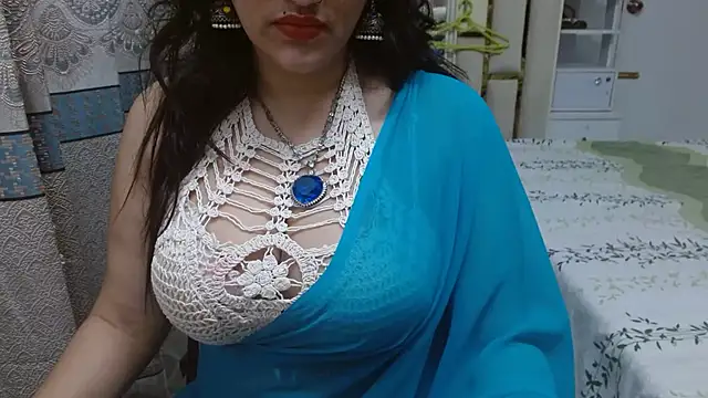 Lovelywife786 online show from November 2025 04:03:01 PM