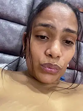ArielleMillerr online show from January 2025 12:28:01 AM
