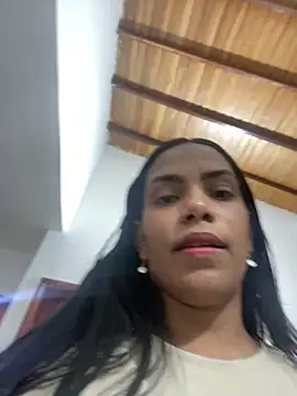 ArielleMillerr online show from January 2025 06:31:01 PM