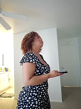 Snapshot of cataleya-glen chatting on October 2025 04:30:02 PM cataleya-glen online show from October 2025 04:30:02 PM