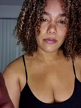 Snapshot of cataleya-glen chatting on October 2025 09:42:02 AM cataleya-glen online show from October 2025 09:42:02 AM