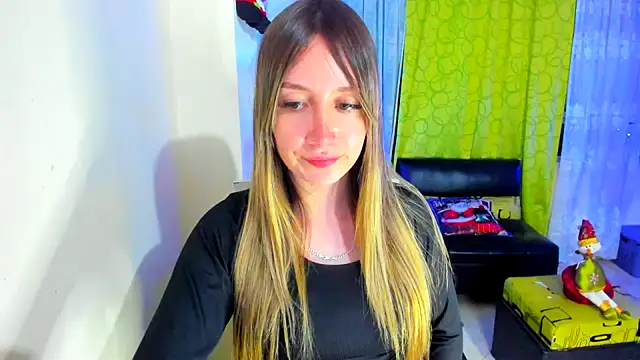 Snapshot of horny__molly_ chatting on December 2024 02:46:01 AM horny  molly  online show from December 2024 02:46:01 AM