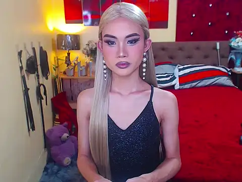 Snapshot of MeatyhorsecockMistress chatting on November 2025 06:57:01 AM MeatyhorsecockMistress online show from November 2025 06:57:01 AM